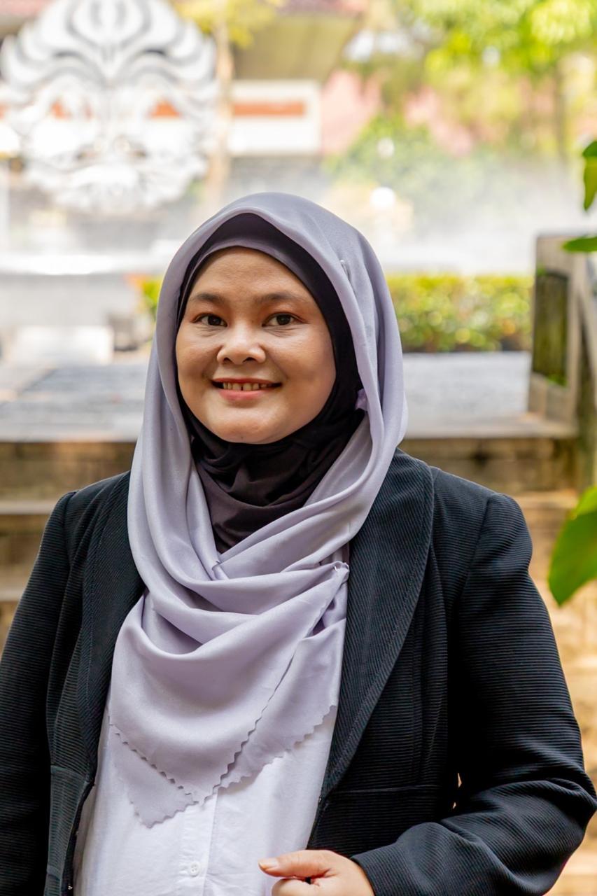 Dr. Anna Amalyah Agus